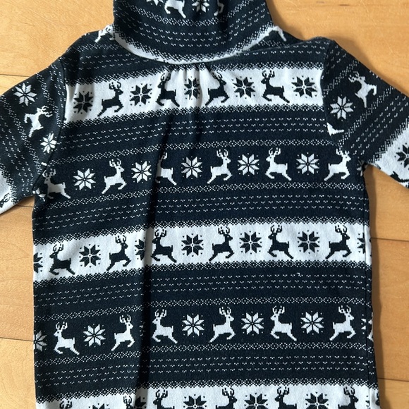 3 Turtlenecks GAP,Kelly green XS,Class Club Forest Green 6, & Gymboree Blk/Wht 5 - Picture 3 of 8